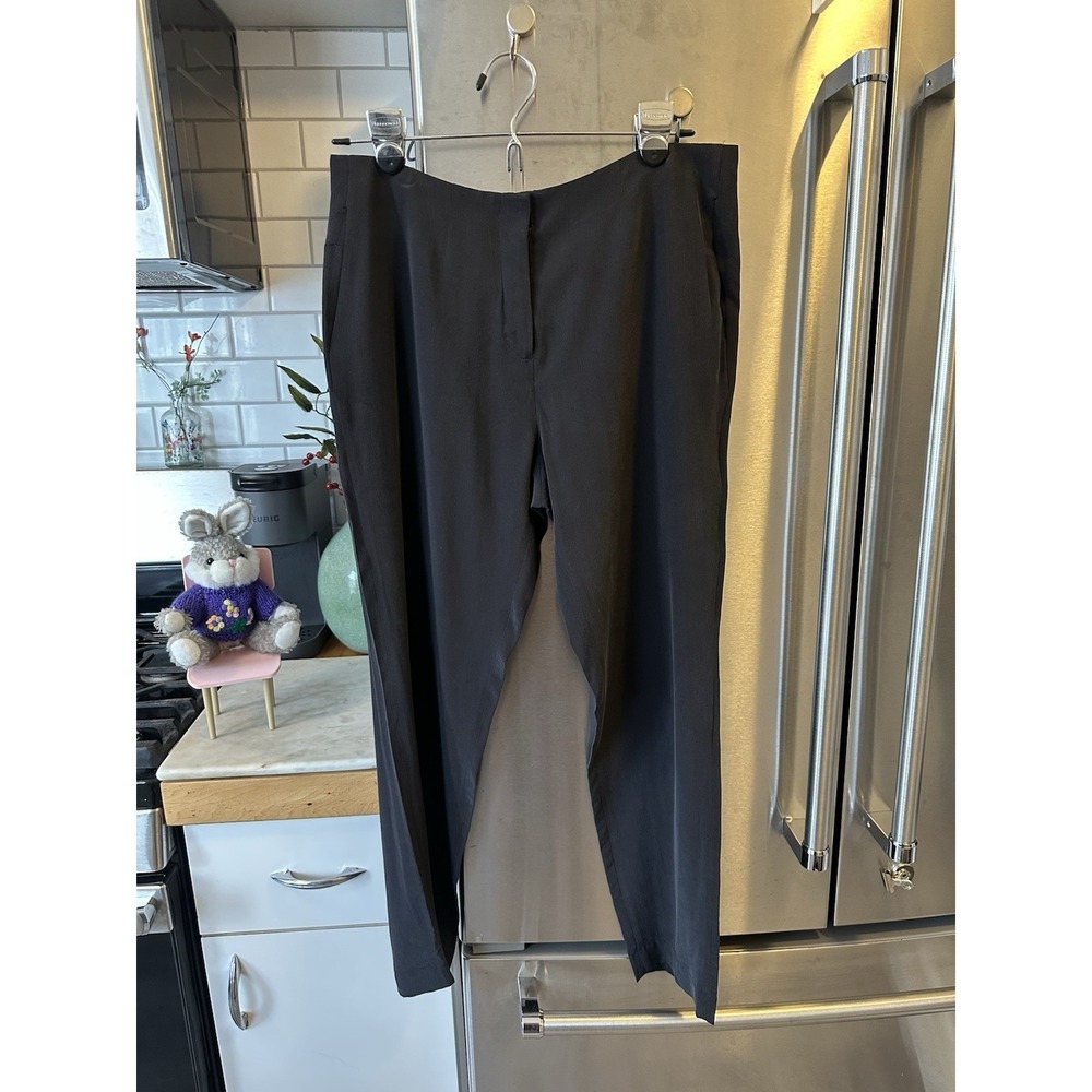 Equipment Silk Pants Sz2‎ Logo On Button Flat Front Light Soft Luxury Premium